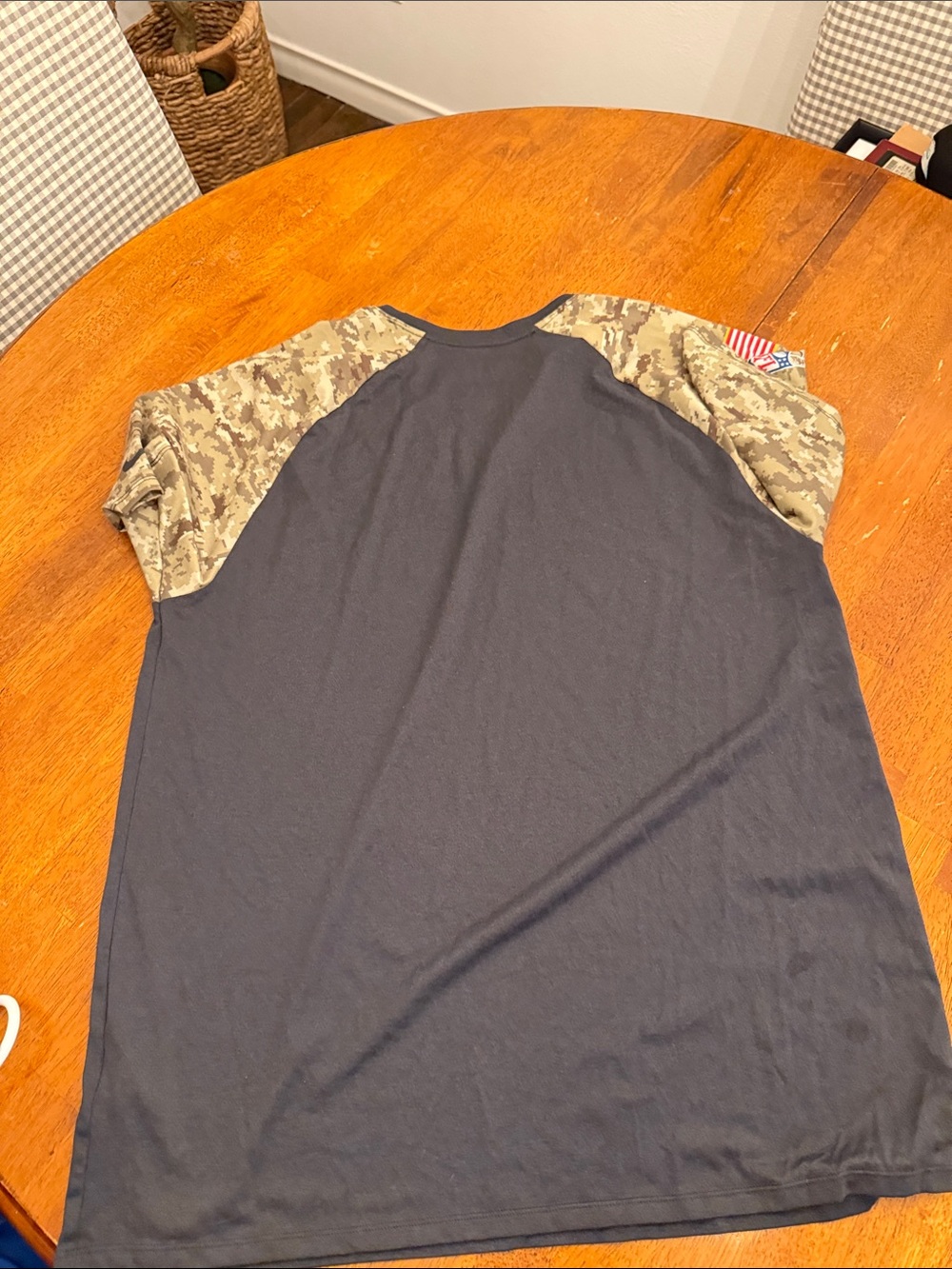 Nike Los Angeles Rams Navy Tee with Camo Sleeves xl - Picture 8 of 8